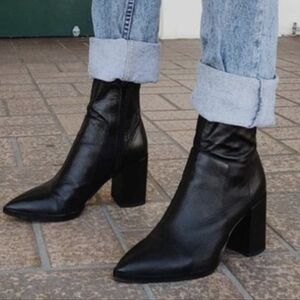 Tony Bianco Brazen Block Heel Leather Ankle Boots - Size 9.5